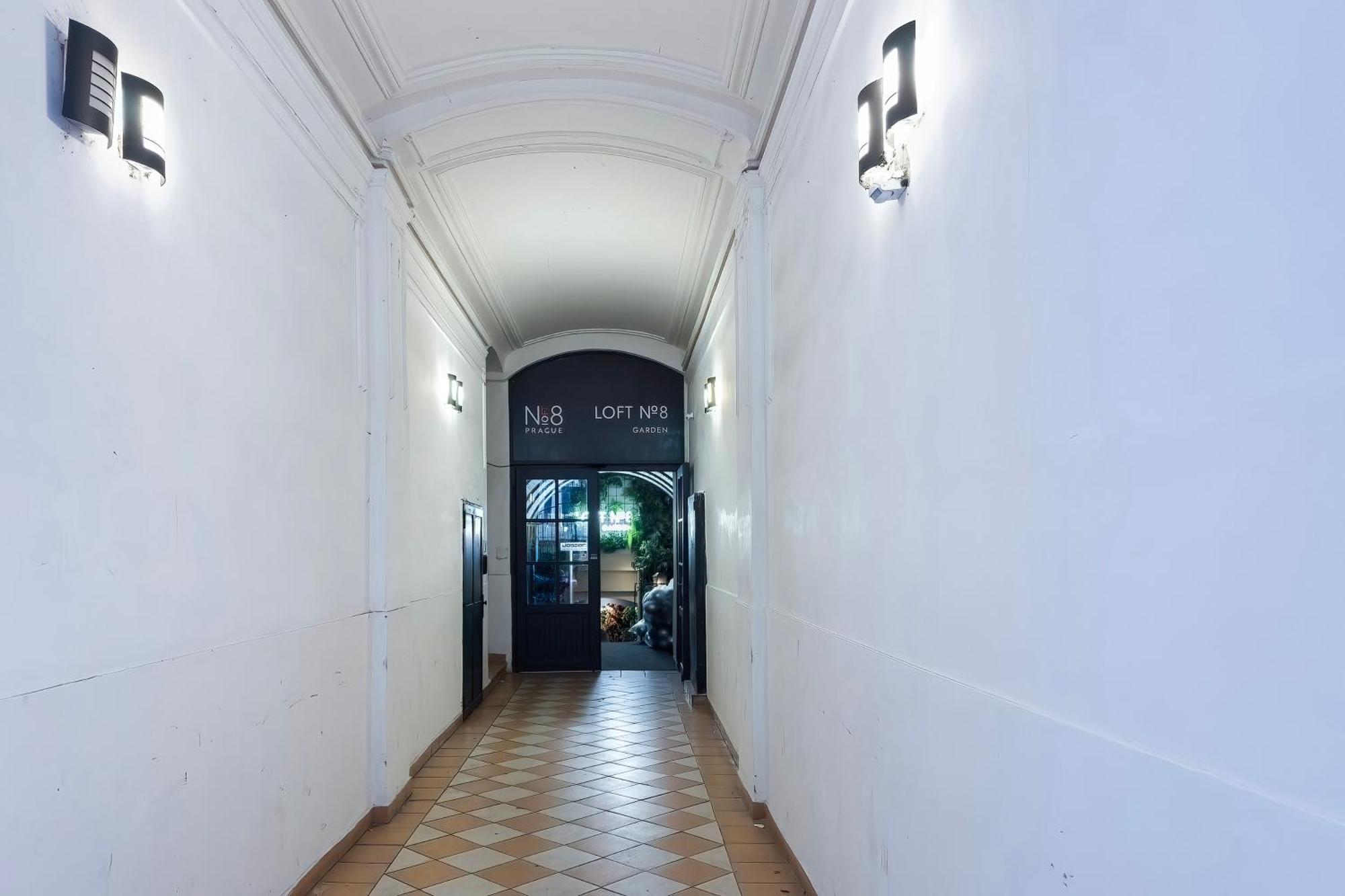 The Wenceslas Loft Prag Exteriör bild